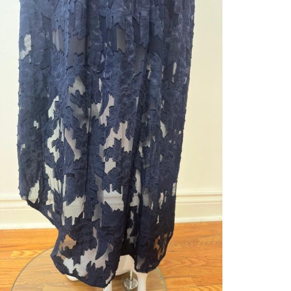 NEW Le Chateau flocked burnout Chiffon mesh lace Navy blue asymmetrical Maxi NWT - Picture 3 of 4